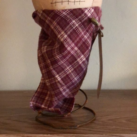 Handmade fall decor! Super cute bed spring Scarecrow - Picture 5 of 5